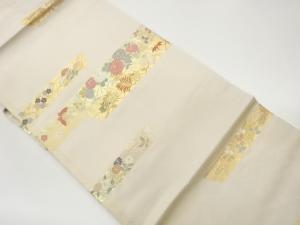 横段に秋草・松竹・蝶模様織出し名古屋帯